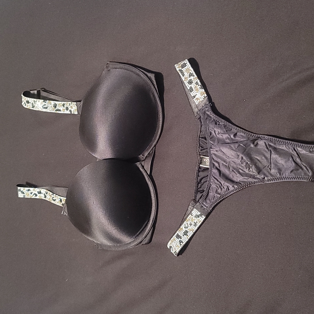 Victoria Secret Bra & Pantie Set